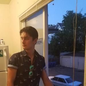 Meet your Posher, Roger